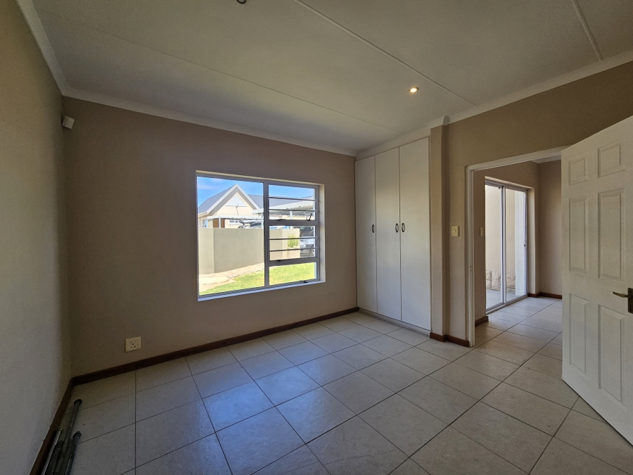 3 Bedroom Property for Sale in Marina Martinique Eastern Cape